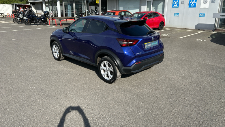 Nissan Juke 1.0 DiG-T N-Connecta 5dr Petrol Hatchback